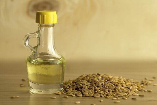 High-quality linseed oil should be transparent. 