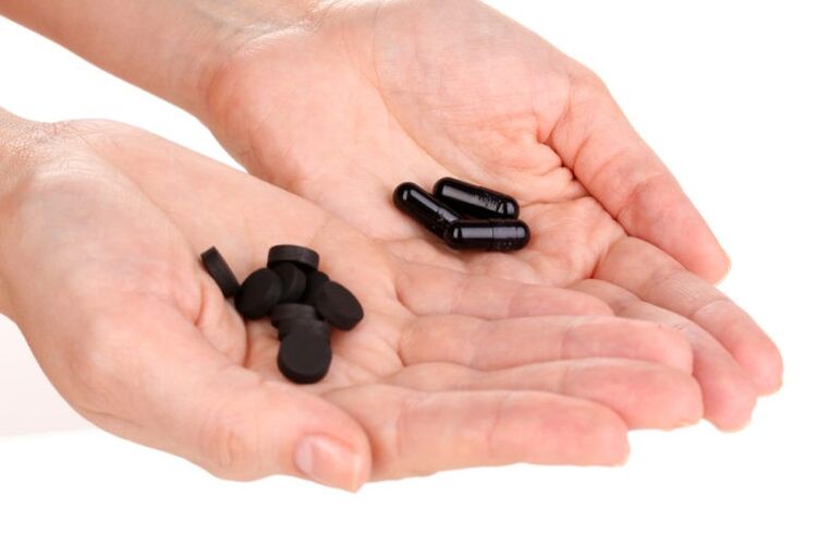 Activated charcoal for weight loss in tablets and capsules. 