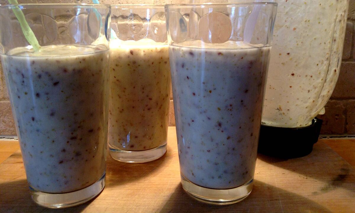 Having a kefir cocktail with flaxseed flour facilitates weight loss